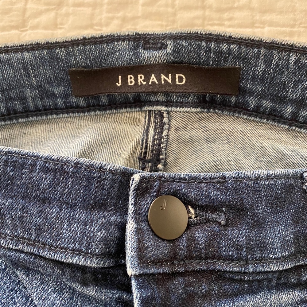 J BRAND SIZE 30
